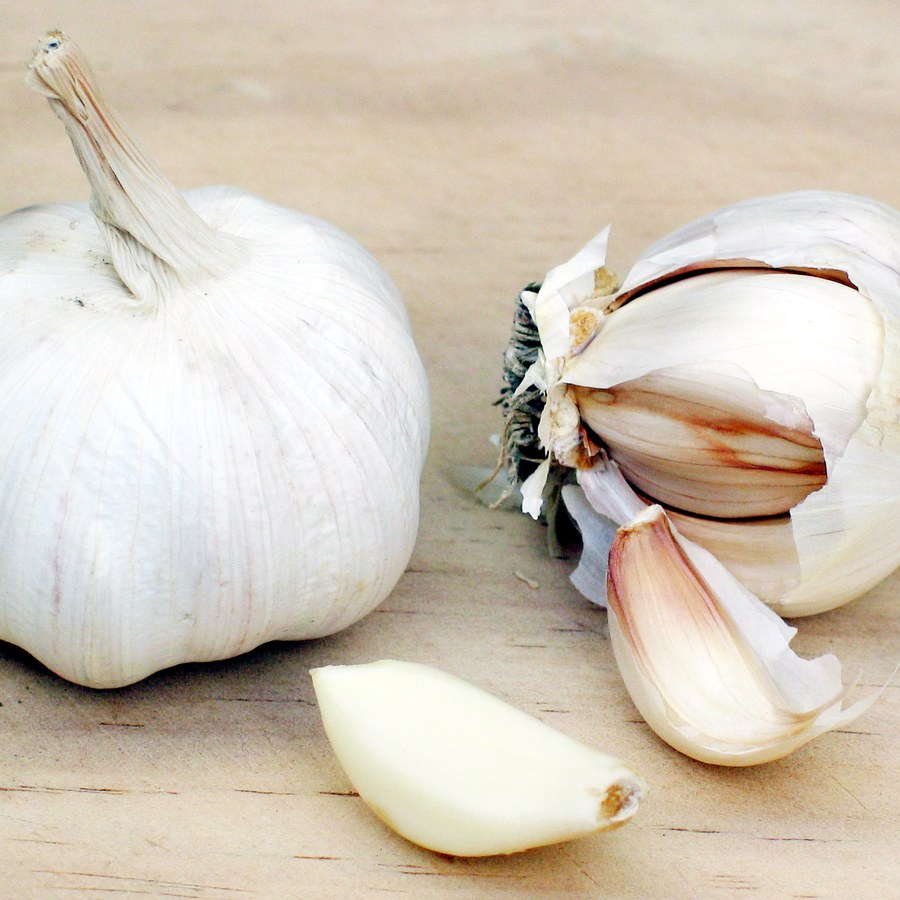 Peeled Garlic 6 oz